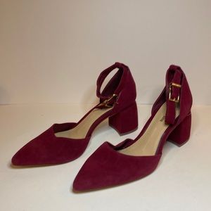 NEW Size 10 Suede Heels